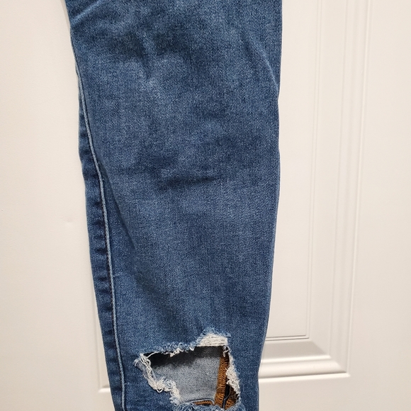 American Eagle Cropped Jeggings Destroyed size 16 SHORT - Picture 9 of 16